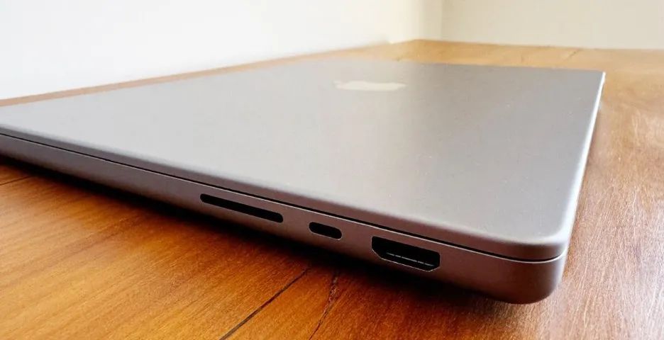 2021 MacBook Pro M1 16インチ MacBook Pro 16