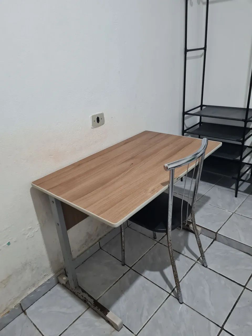 Aluga-se Quarto Mobiliado para Estudantes - Foto 4