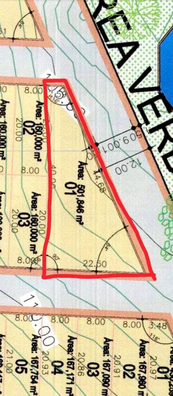 Terreno com área comercial construída 