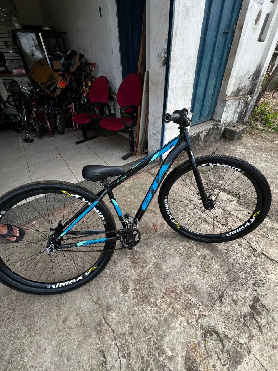Bicicleta GTA luxo  - Foto 2