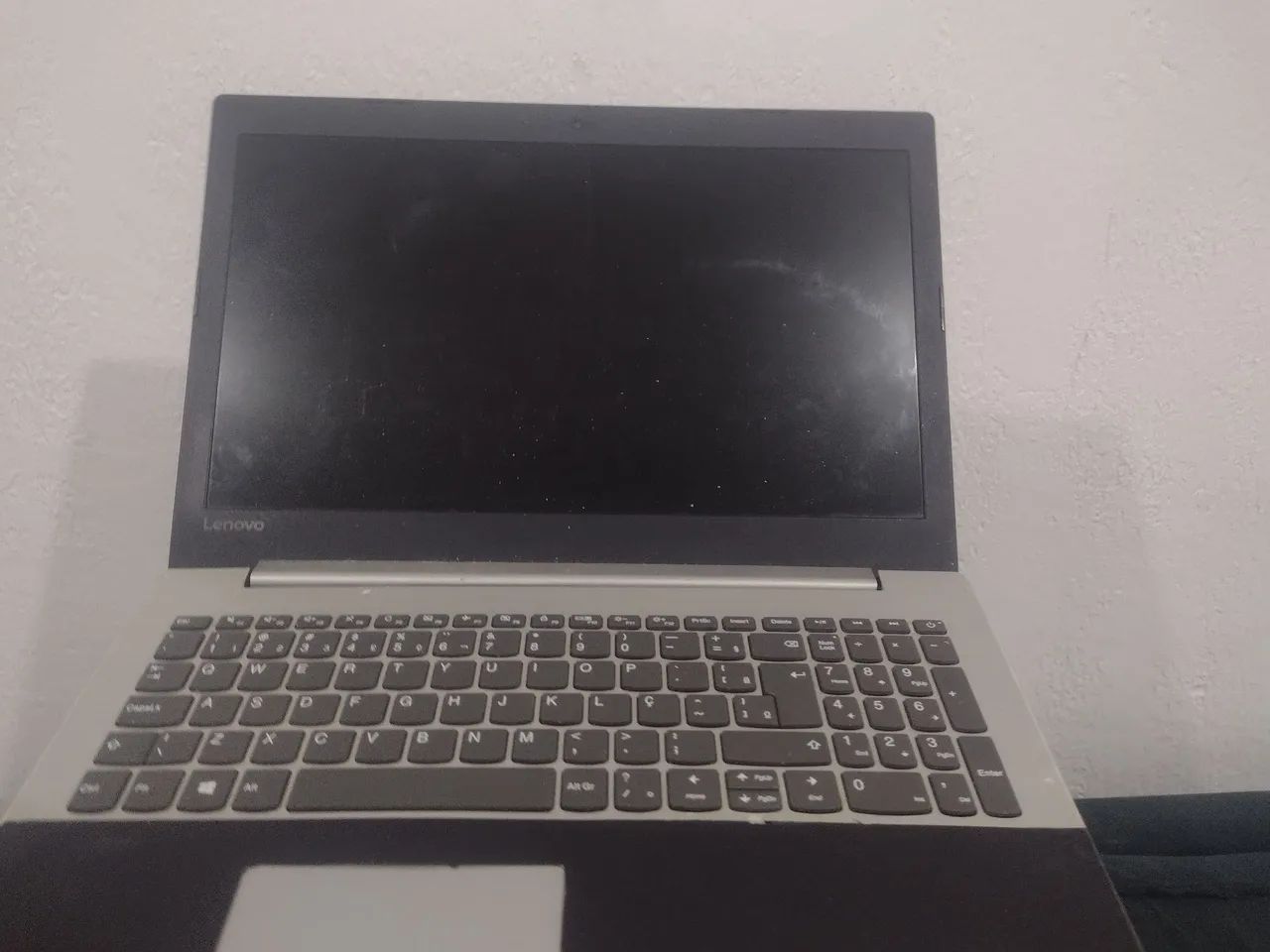 Lenovo Ideapad 320 (concerto ou retirada de peças)