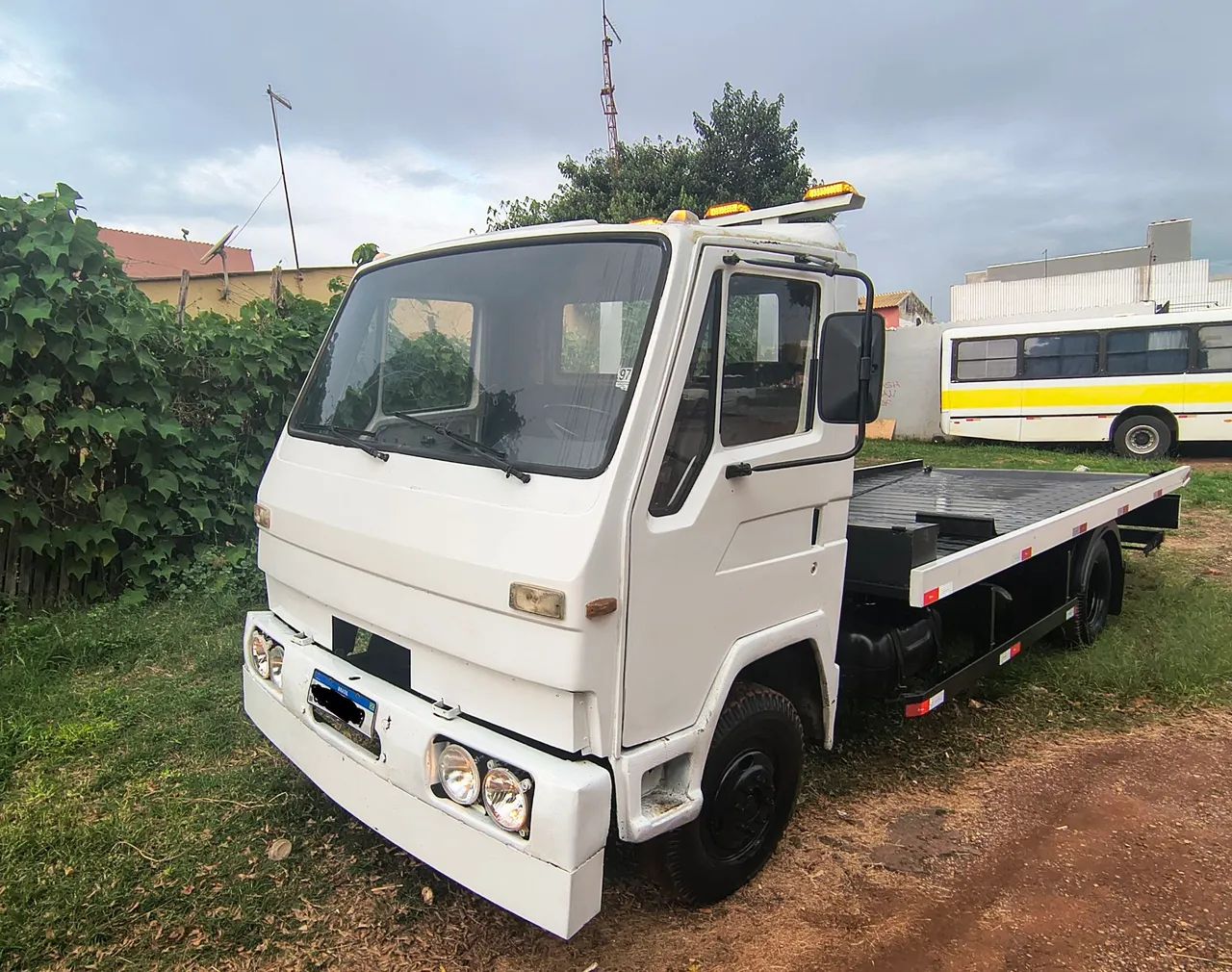 Caminhão Guincho AGRALE 1995 Plataforma Hidráulica - Foto 4