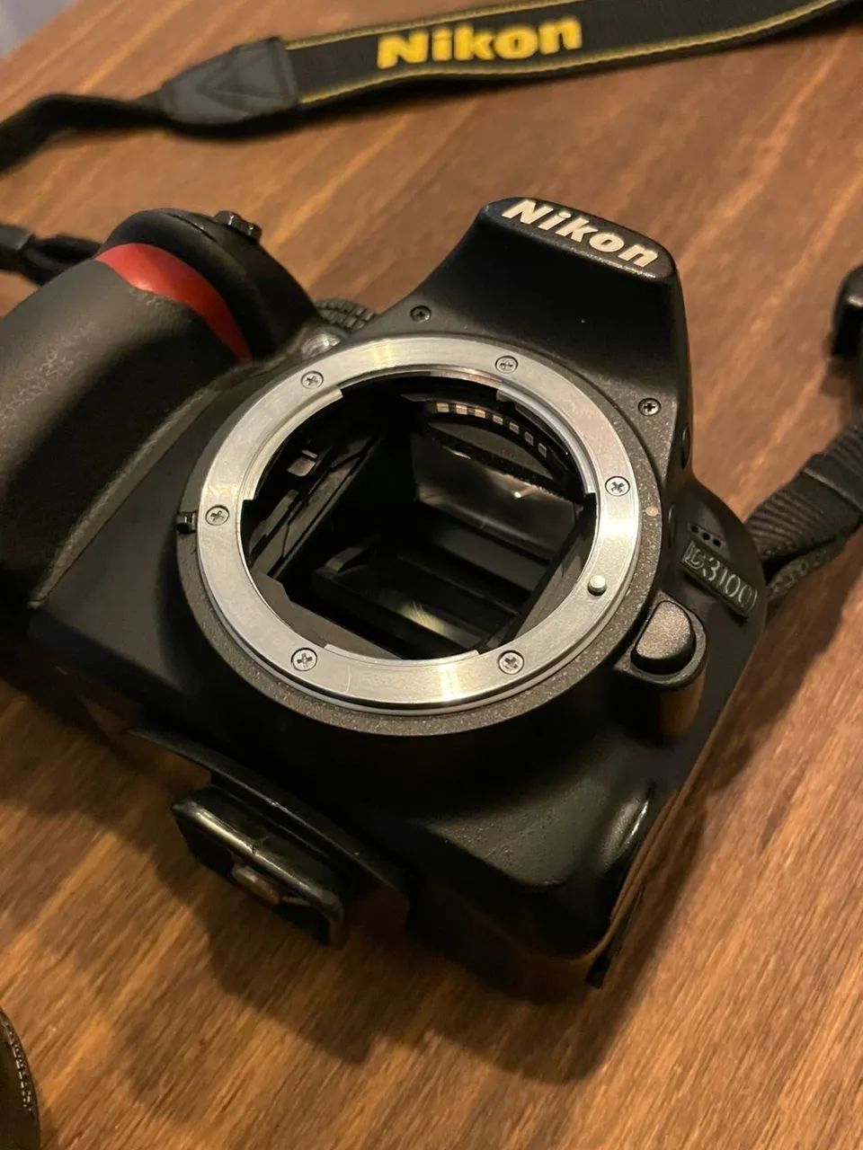 Nikon D3100 + mochila  - Foto 3