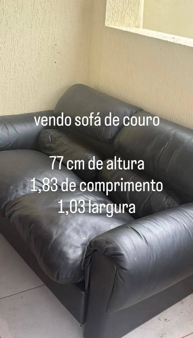 SOFÁ PRETO COURO LEGÍTIMO