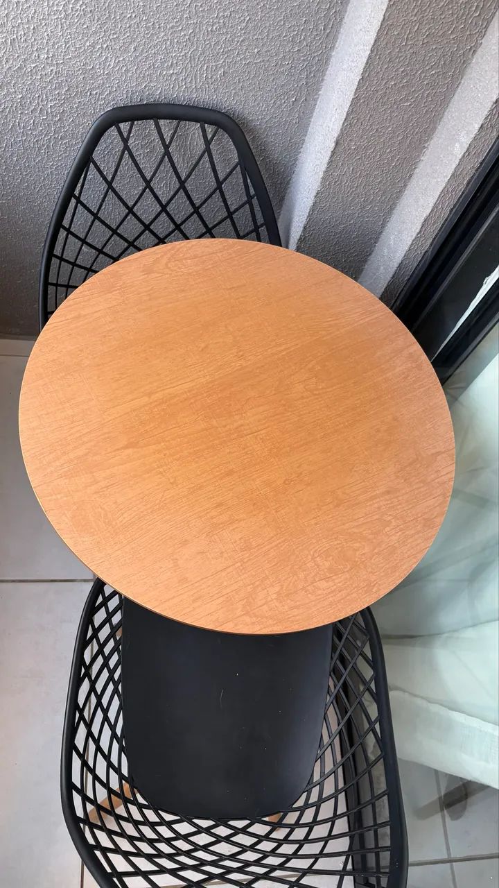 Mesa para varanda com 2 cadeiras  - Foto 2