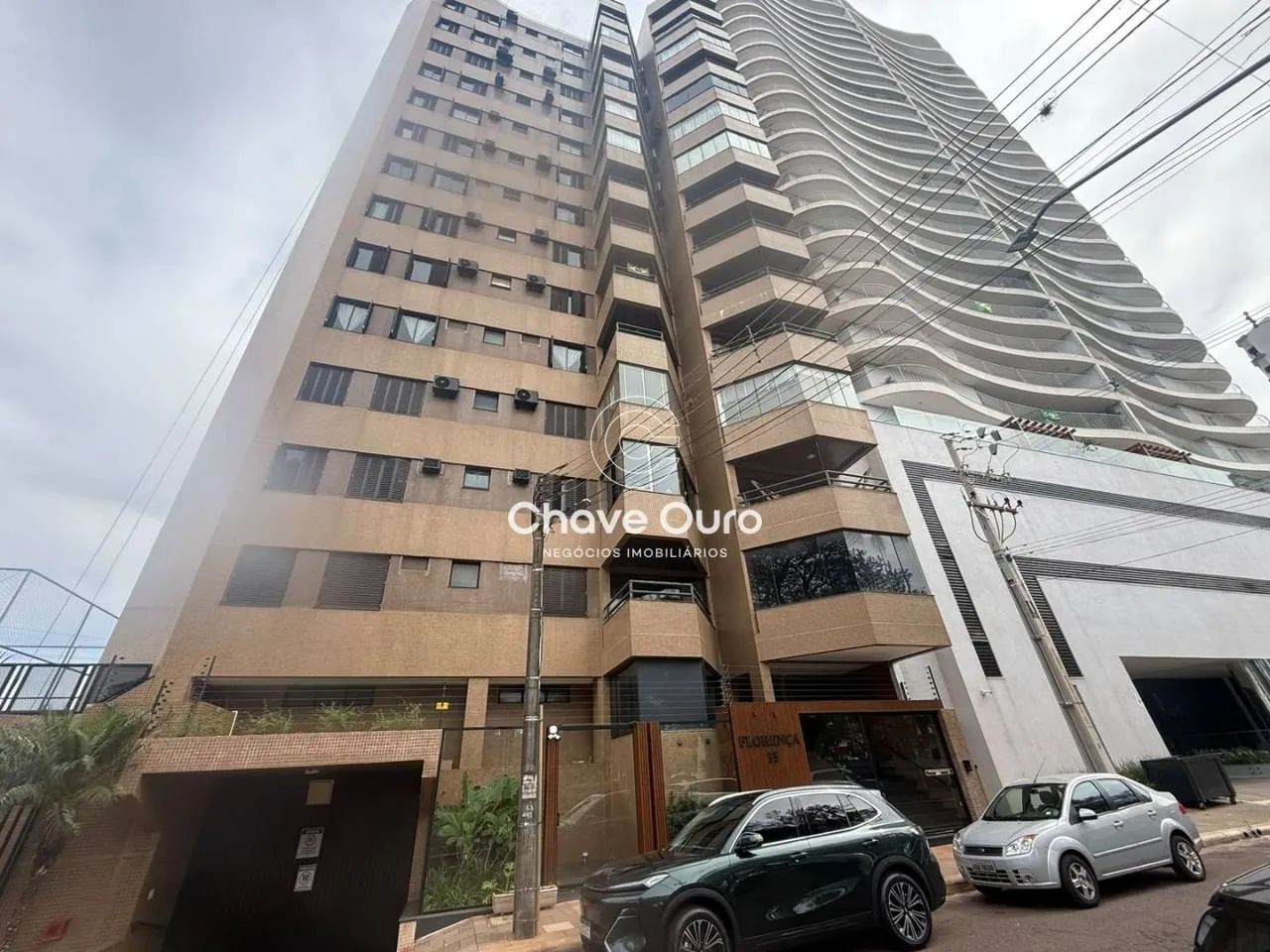 Apartamento com 04 quartos no Centro - Foto 2