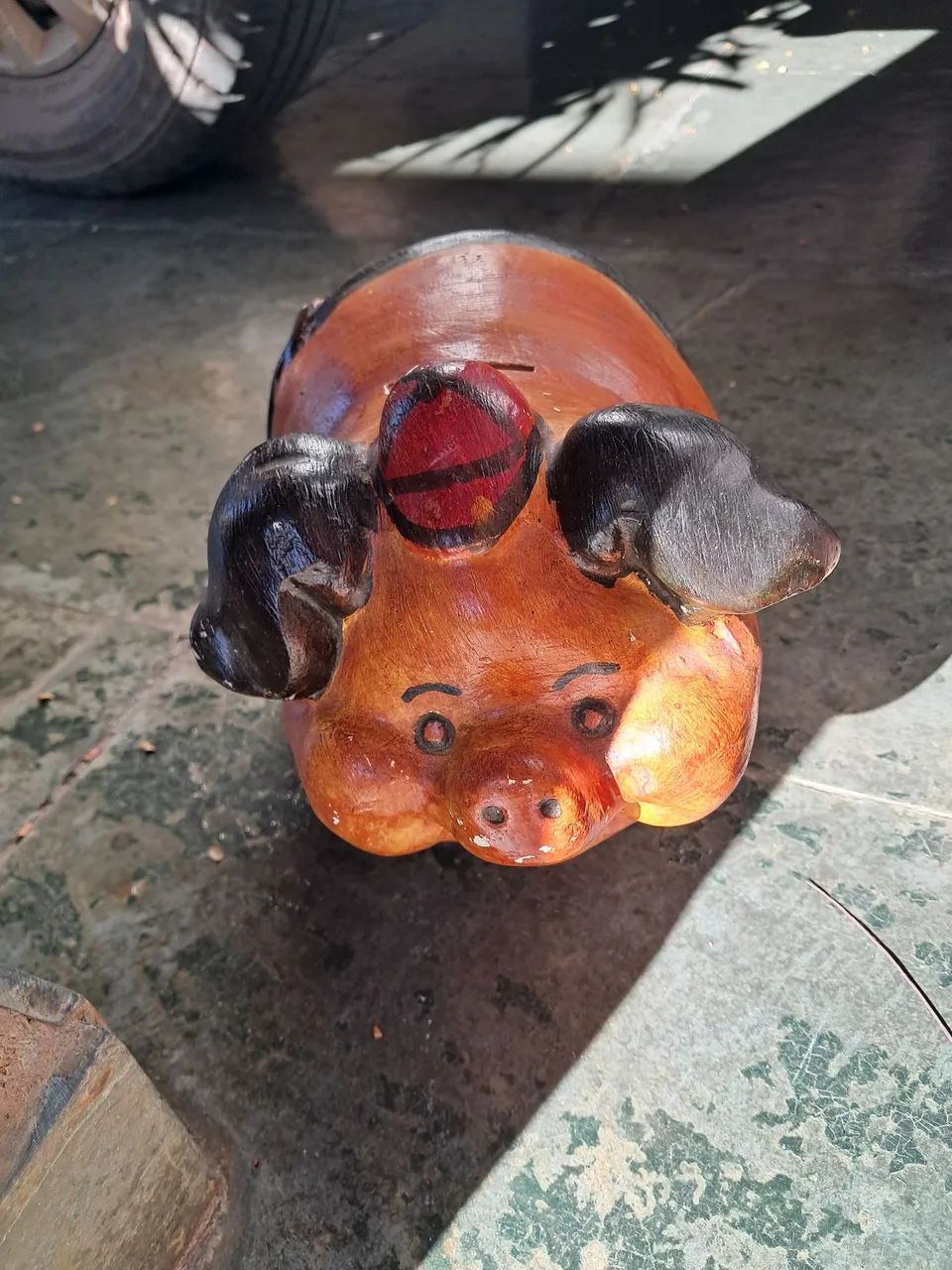 Cobrindo de gesso porquinho  - Foto 2