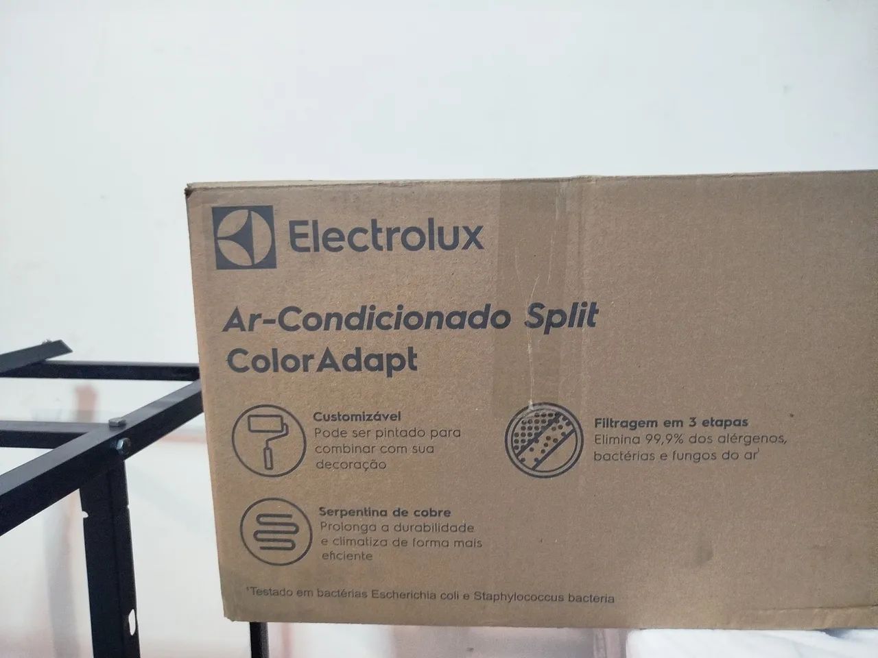 AR CONDICIONADO ELETROLUX 18.000BTUs Split Color Adapt  - Foto 4