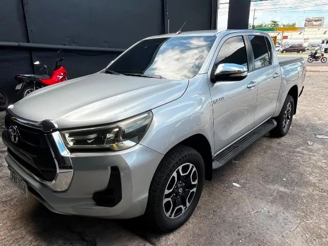 Toyota Hilux Hilux CD SRV 4x4 2.8 TDI Diesel Aut. 2017