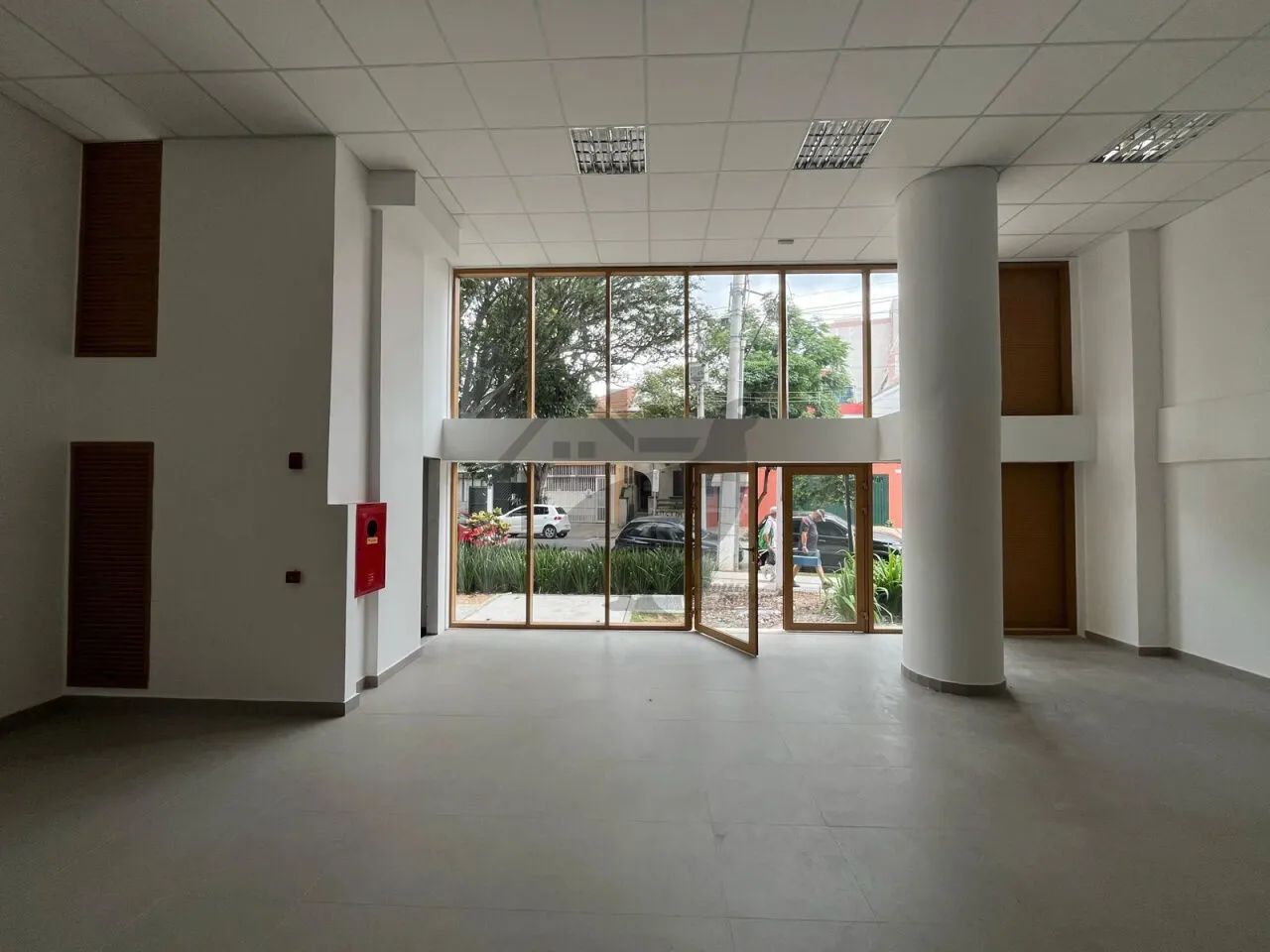 Loja, Água Branca - São Paulo