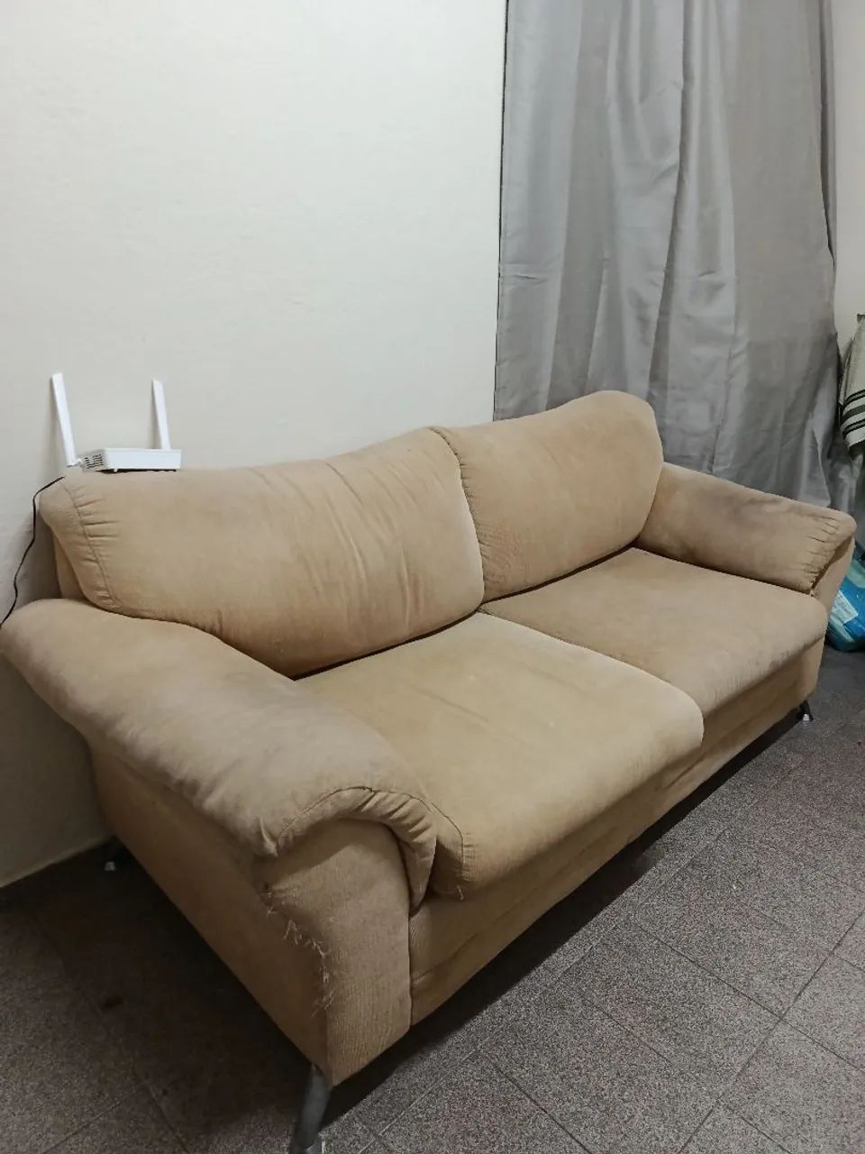 PAR DE SOFÁS 2 LUGARES ( 1 grande e 1 pequeno ) - Foto 4