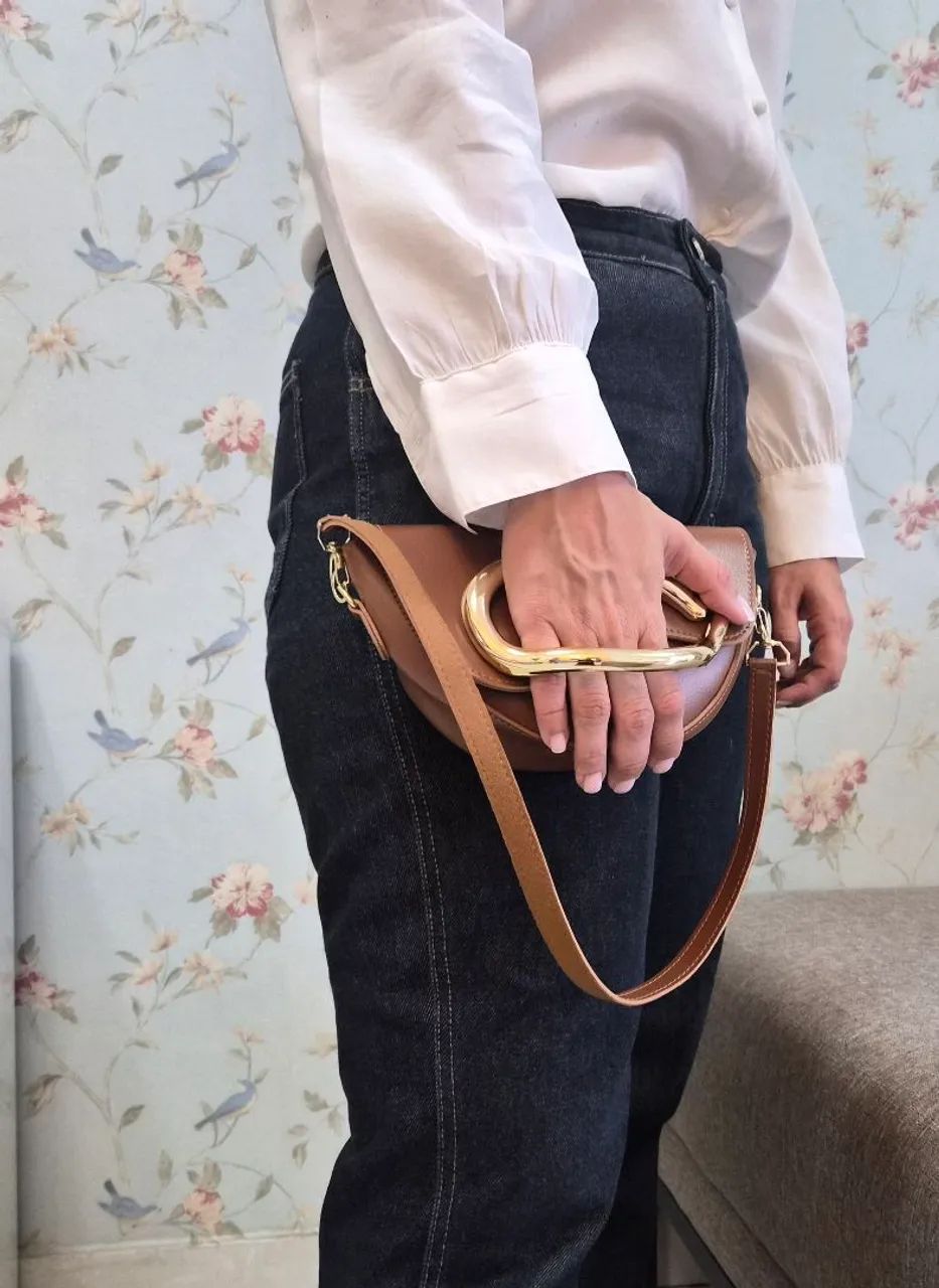 Bolsa elegante com alça removível  - Foto 4