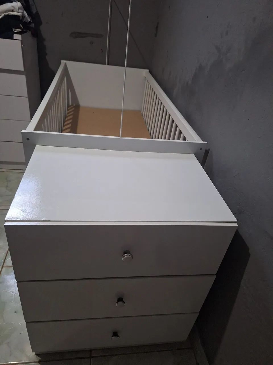 Berço com cômoda 