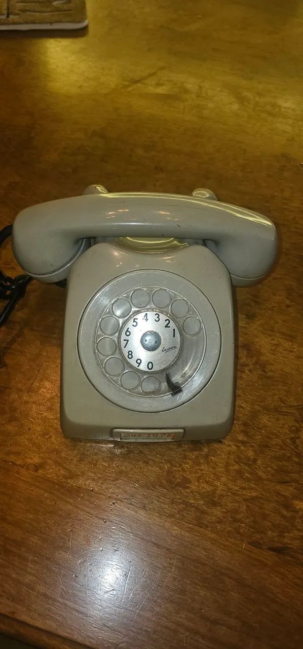 Telefone antigo de disco anos 70 80 impecável cinza 