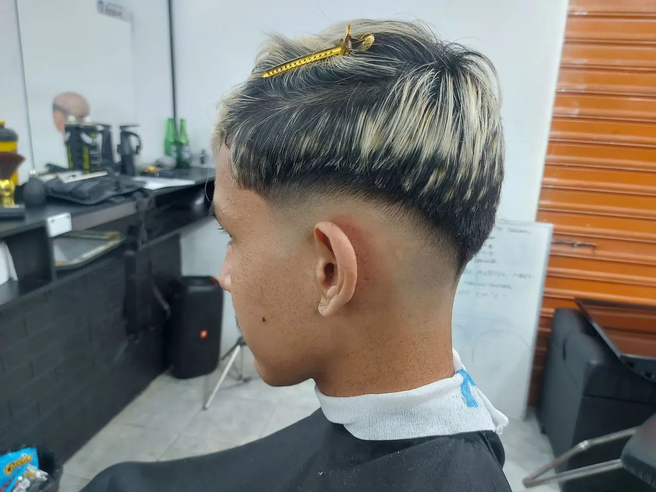 MODELO PARA CORTE DE CABELO