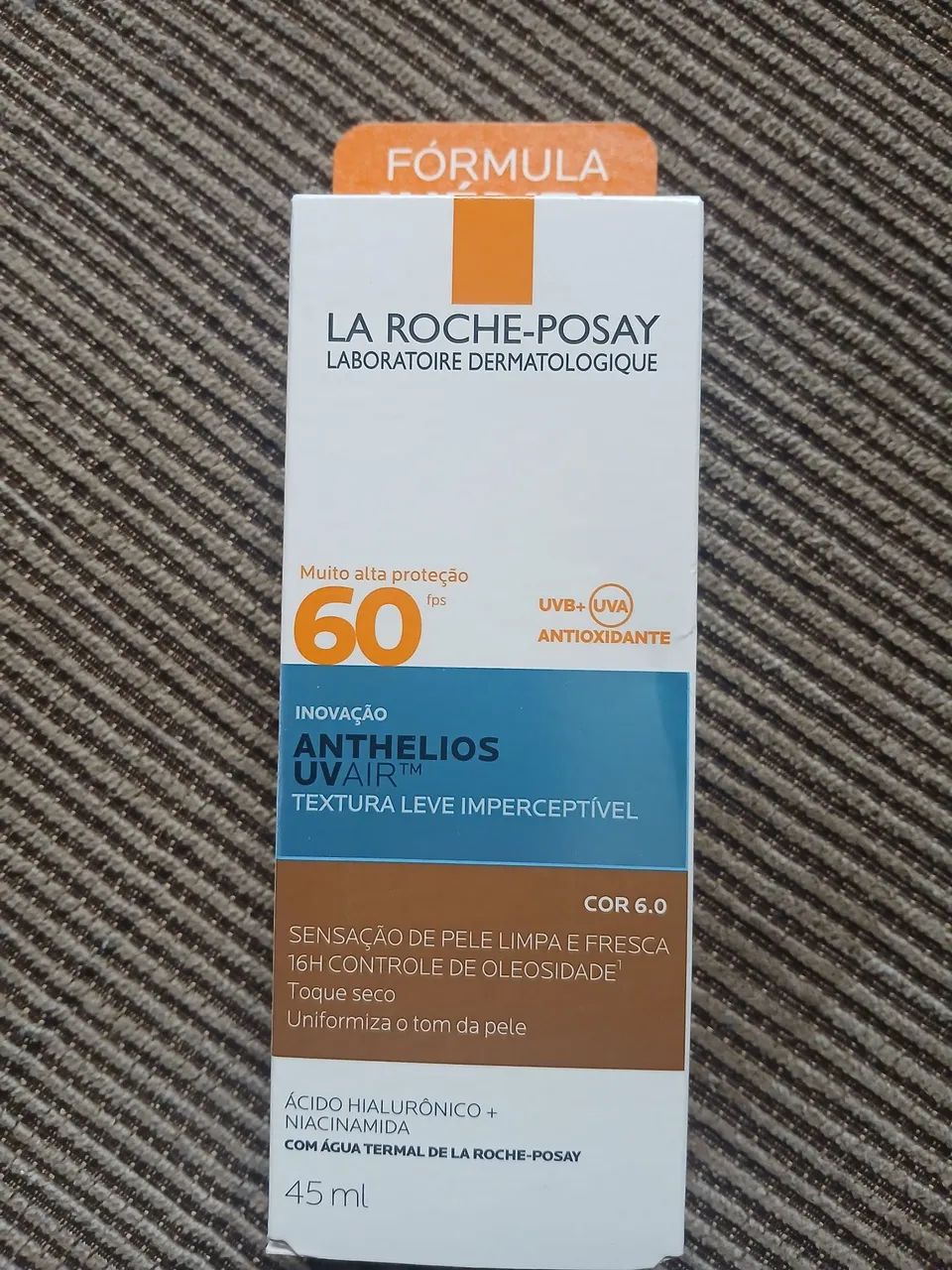 Protetor solar La Roche somente cor 06