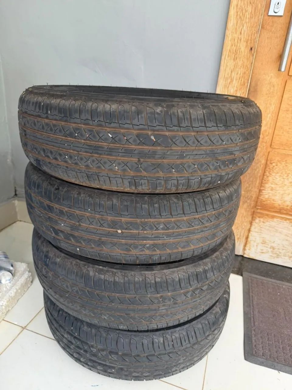 Pneus aro 15