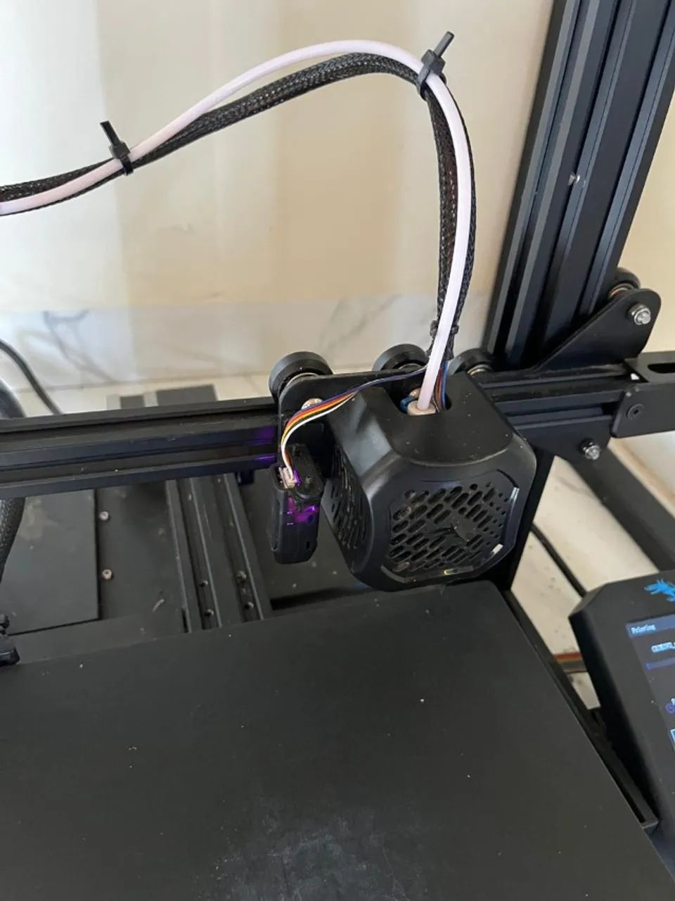 ender 3v2 com upgrades - Foto 3