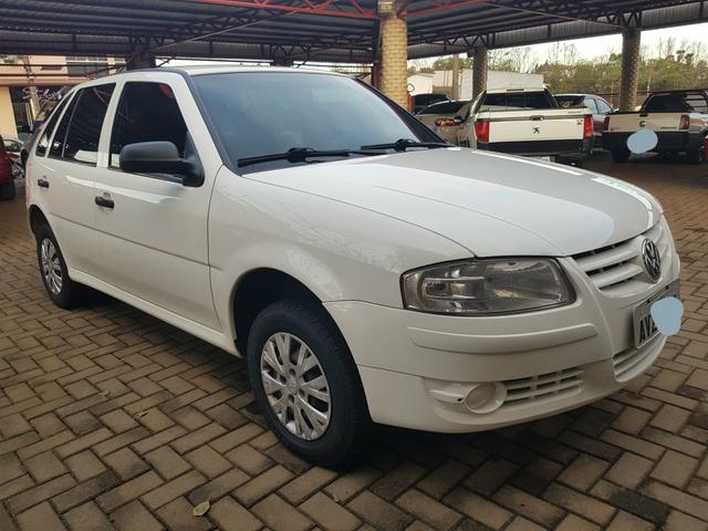 Gol 1.0 GIV impecável