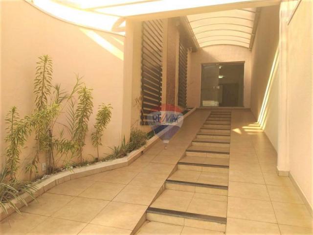 Casa com 3 dormitórios para alugar, 500 m² por R$ 4.000,00/mês - Centro - Botucatu/SP