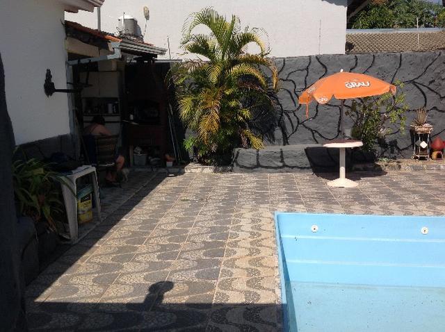 Casa em caldas na laje,piscina,barracao no fundo com divisão,bem localizada Itaguaí. - Foto 3