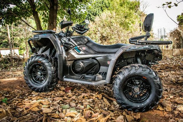 Quadriciclo 4x4 CForce 520L Automático Gasolina - Foto 6