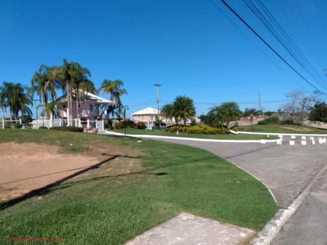 Excelente terreno todo murado com 450m² em área nobre, rua asfaltada, terreno com frente p - Foto 2