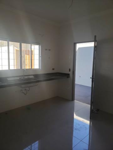 Linda Casa Nova Com Edícula nos Fundos - Foto 9