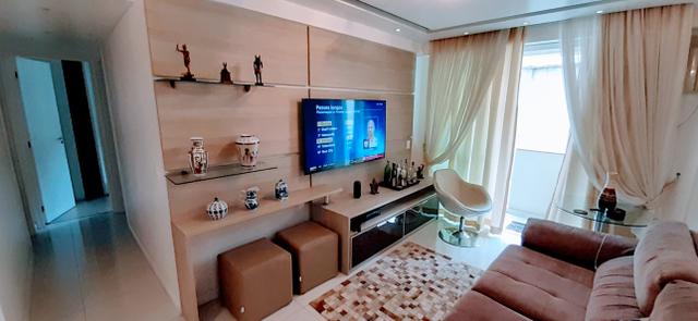 Apartamento (Tijuca) Lindo Varandinha 2quartos Suíte Cozinha Americana Vaga Escriturada - Foto 4