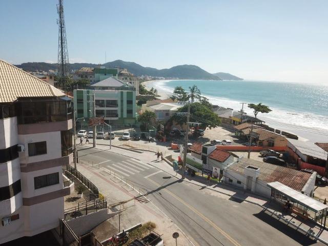 Frente Mar apartamento alto padrão 2dorm C/piscina e salão de festas no terraço