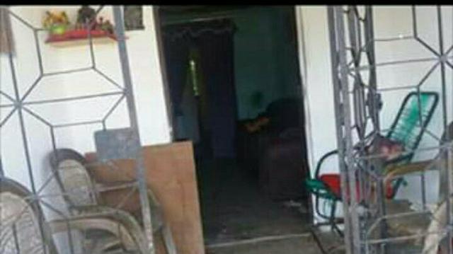 Vendo ou Troco por outra casa, ao lado do Bode Grill, fica entre Moreno e Vitoria(Bonança) - Foto 2