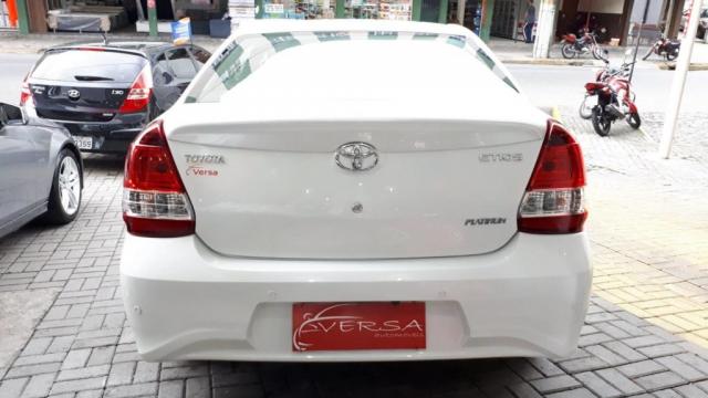 ETIOS 2016/2017 1.5 PLATINUM SEDAN 16V FLEX 4P AUTOMÁTICO - Foto 2