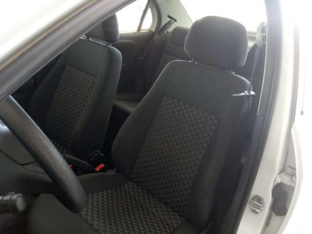 Volkswagen VOYAGE COMF/Highli. 1.6 T.Flex 8V 4p - Foto 8
