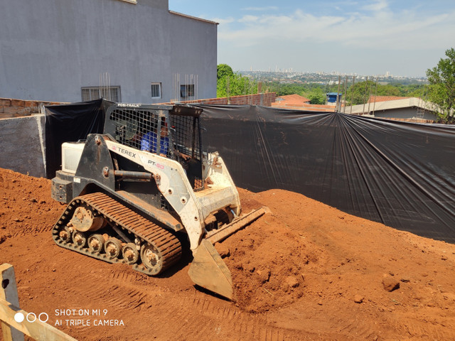 Locação de bob cat mine carregadeira  - Foto 4