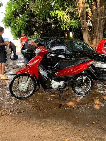 BIZ 125
