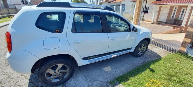 DUSTER TECHROAD 1.6 GNV