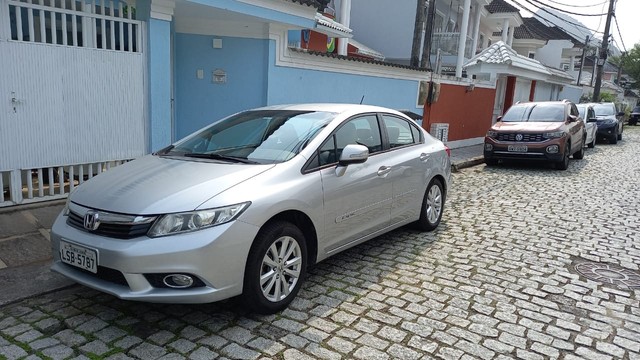HONDA CIVIC LXR