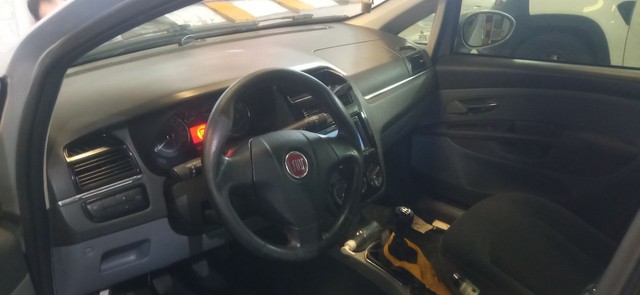 VENDO FIAT LINEA 2012