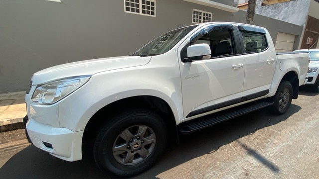 S10 ADVANTAGE CABINE DUPLA