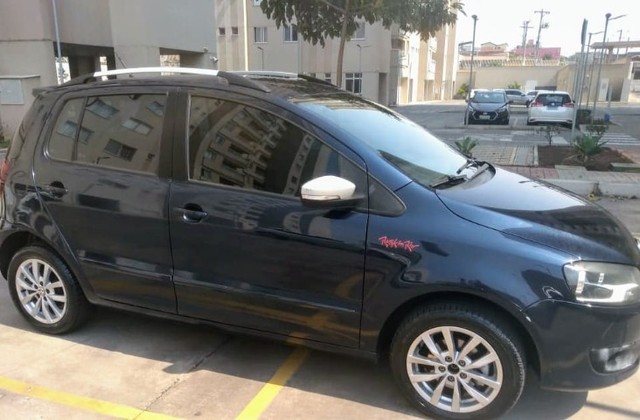VENDO VW FOX ROCK IN RIO