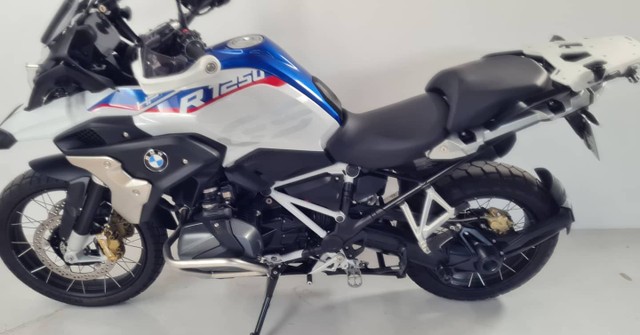 MOTO BMW IMPECÁVEL