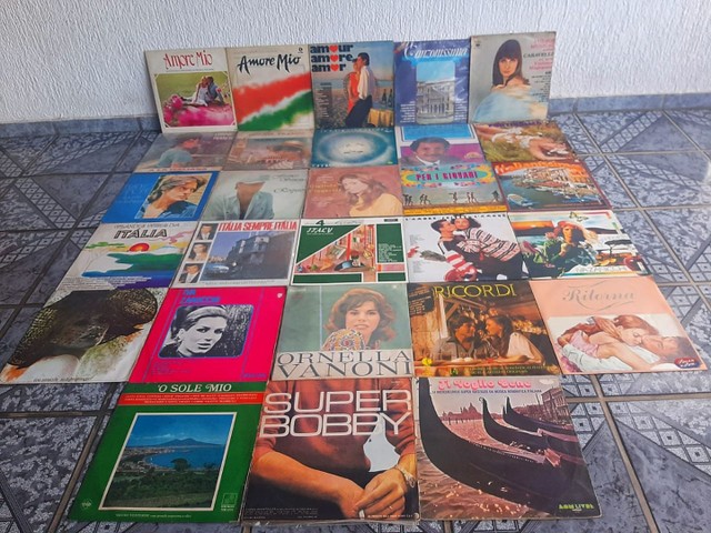 Lps - lote com 28 discos de vinil - Música Italiana