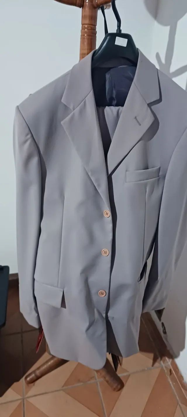 Conjunto terno e calça Spielberg  social
