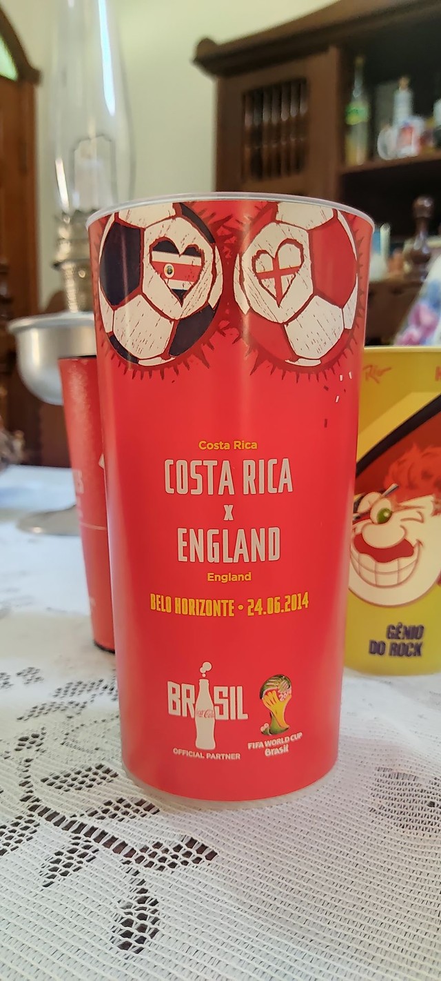Copos especiais de shows (Coca-Cola / Budweiser) - Foto 2