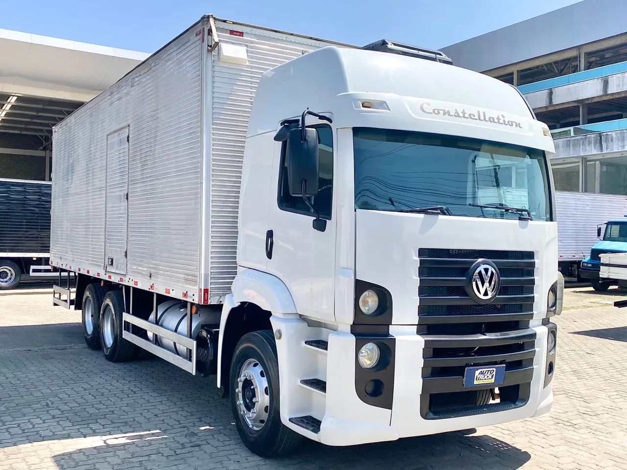 VW 19.320 Constellation 2011 Trucado (extra)