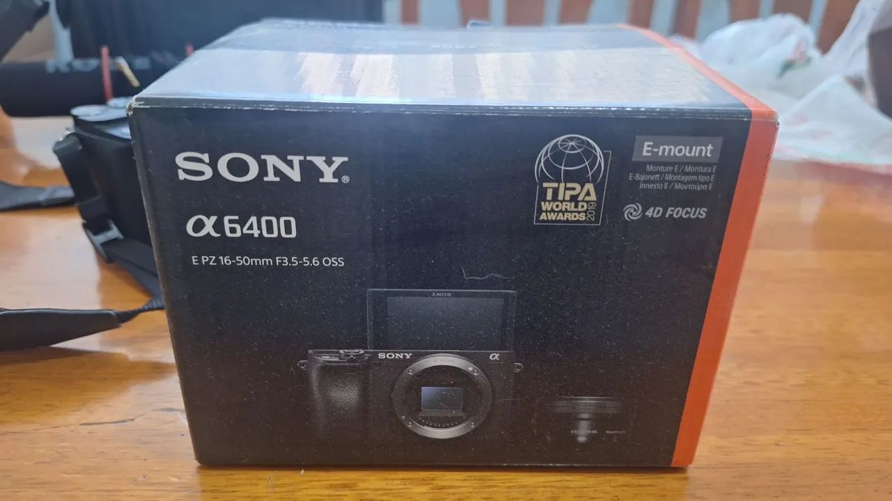 Câmera Sony Alpha 6400 - Foto 3