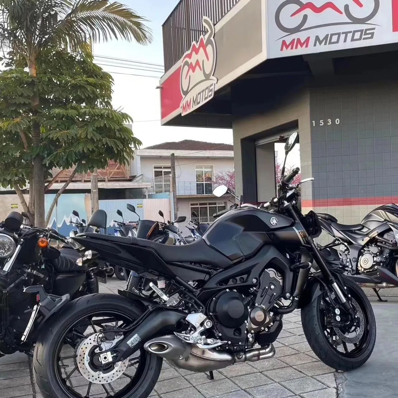 Yamaha MT09 2024 com 976km!!! - Foto 3