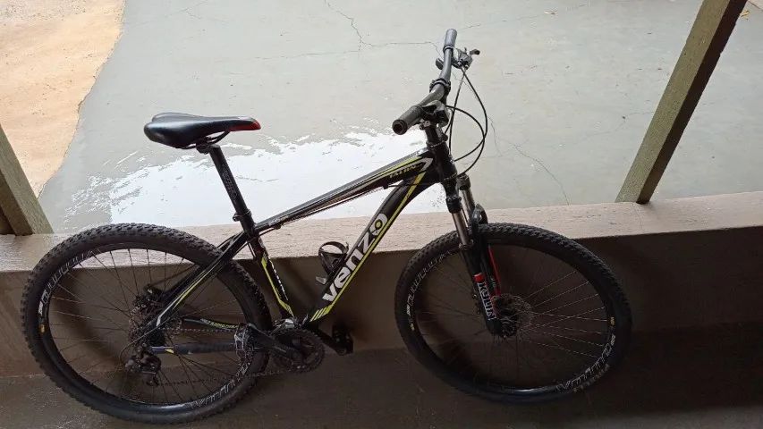 Bicicleta Aro 29, 21 marchas - Foto 3