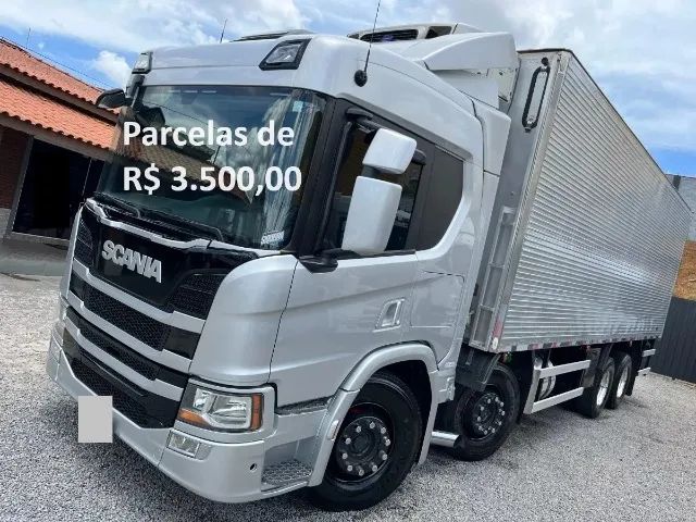 Scania P320 2020 8x2 Bitruck Baú Câmera Fria Entrada mais Contrato de Serviço. - Foto 5