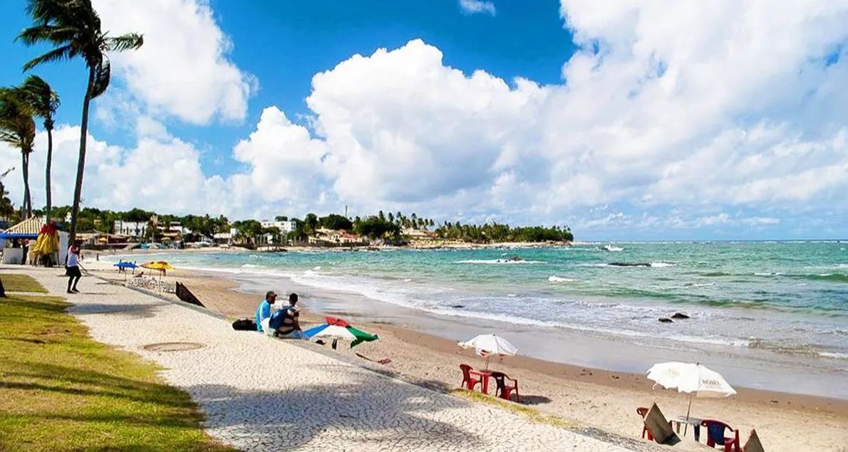 Ótimo apt°  a beira mar p/ temporada